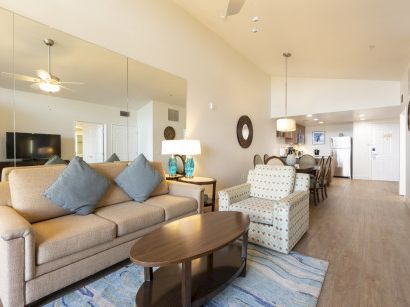 Grand Pacific Palisades Resort
